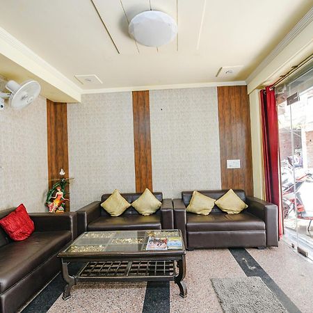 Fabhotel Ishtara Auberge - Nr Yashobhoomi Convention Centre New Delhi Extérieur photo